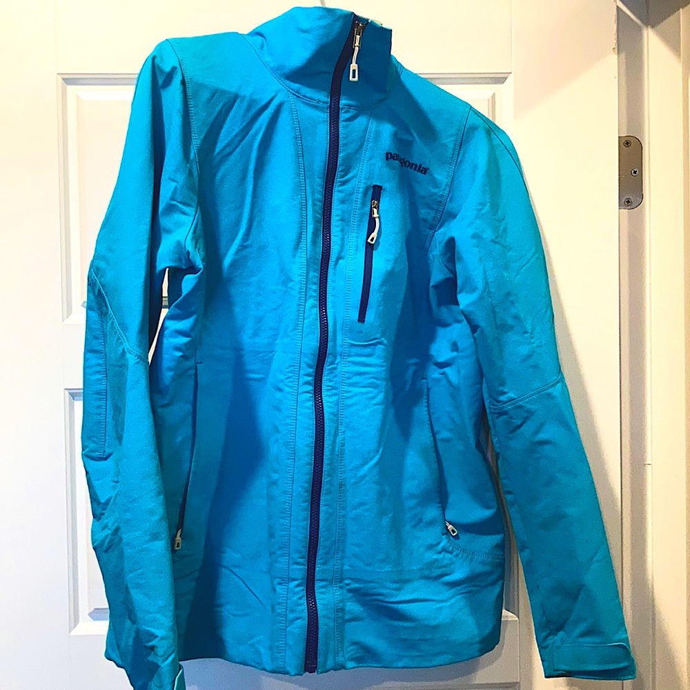 Patagonia women’s jacket. Size medium
